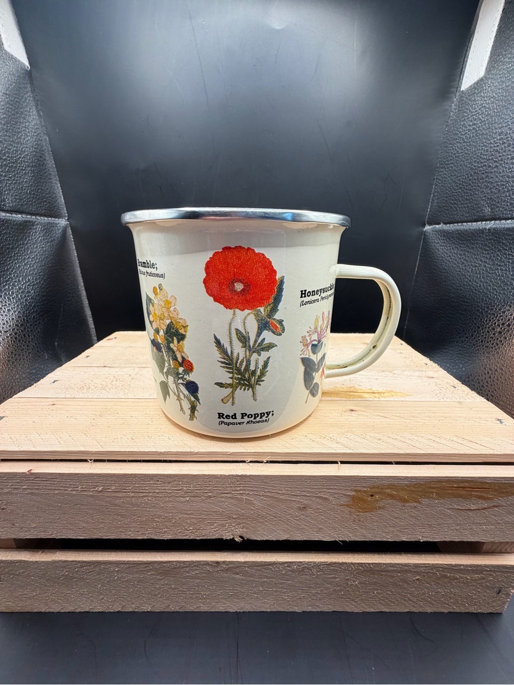 Gift Republic Wild Flowers Enamel Camp Mug Botanical Floral Coffee Cup 2014